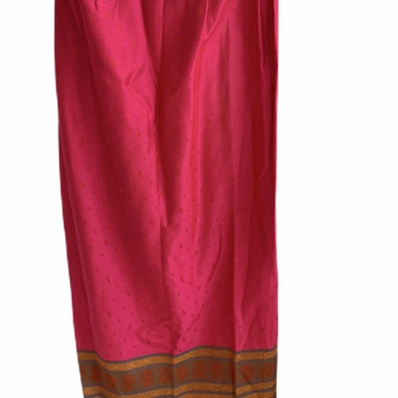 Fuchsia Skirt Set - Picture 4 of 8